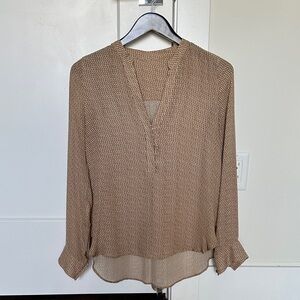 Vince Tan silk Blouse, size 4